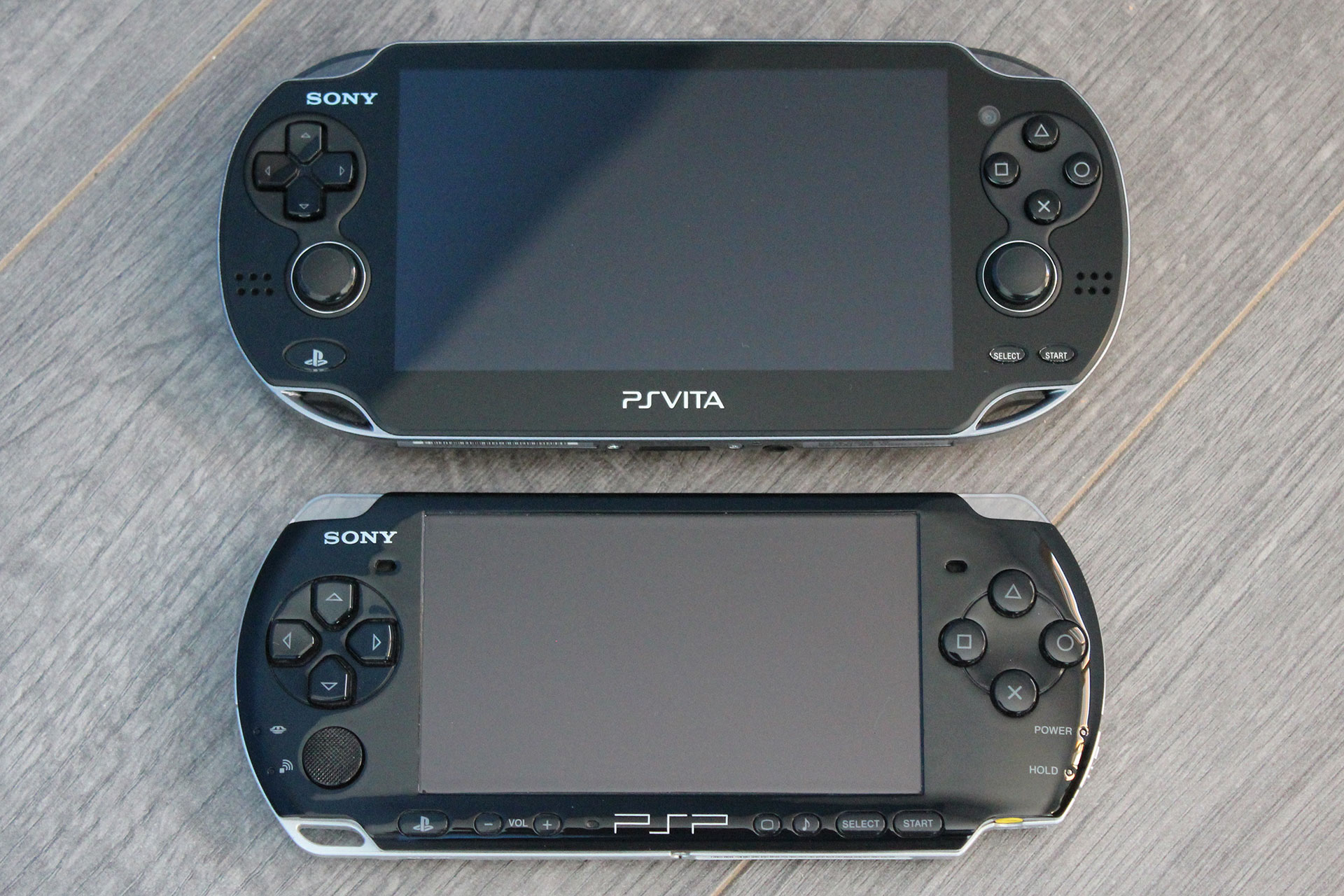 Природа приставка. Sony PS Vita PSP. PS Vita vs PSP 3008. Sony PLAYSTATION Portable 3008 ps719137771.